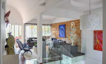 Imagem 2: Morumbi( Jardim Guedala) Casa com 350,00m² 3 Suites 4 Vagas próximo a RÁDIO E TV BANDEIRAN