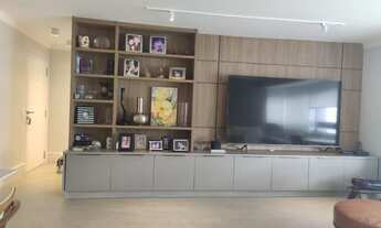 Imagem 5: Apartamento totalmente e recém reformado no 16º andar, ar condicionado em todo o apartamen