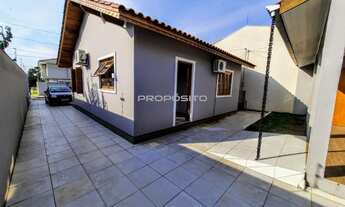 Imagem 7: Casa térrea de esquina com 3 dormitórios e pátio!