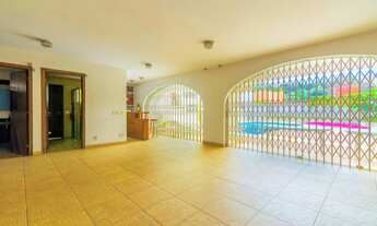 Imagem 7: Casa para venda possui 750 metros quadrados com 4 quartos em Cidade Jardim - São Paulo - S