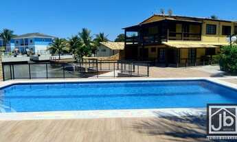 Imagem: Casa em condomínio com canal navegável