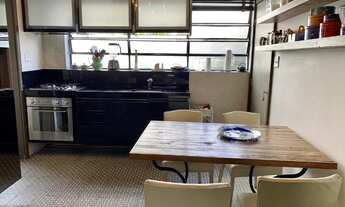 Imagem 6: Apto com 110 m2 no J. América , 2 dormitórios , cozinha integrada , todo reformado!