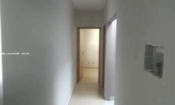 Imagem 4: Apartamento para Venda em Londrina, Jardim Strass, 3 dormitórios, 1 banheiro, 1 vaga