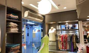 Imagem 4: LINDA LOJA PORTEIRA FECHADA isolada sem vizinho