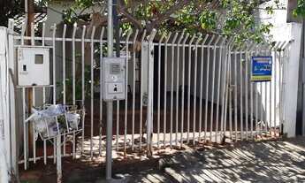 Imagem 3: Casa 2 dormitórios para Venda em Cuiabá, Dom Aquino, 2 dormitórios, 1 banheiro, 1 vaga