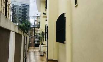 Imagem 4: EXCELENTE CASA COM 4 QUARTOS, 1 SÚITE, PISCINA A UMA QUADRA DA PRAIA !