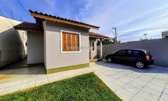 Imagem 3: Casa térrea de esquina com 3 dormitórios e pátio!