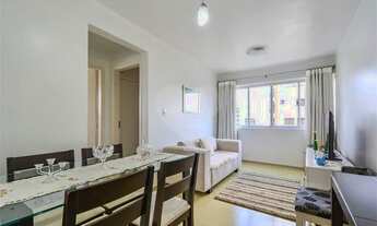 Imagem: Pinheiros perto do metrô