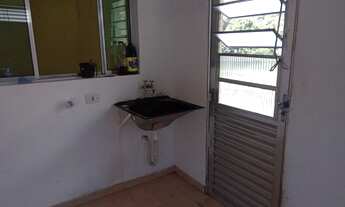 Imagem 4: Alugo casa c/2 cõmodos e garagem/independente/R$780,00 bairro Cidade São Pedro