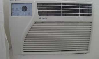 Imagem 2: Alugo quitinete na Praia de Botafogo com vista lateral Pão de Açúcar