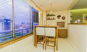 Imagem 3: Apartamento para venda tem 120 metros quadrados com 3 quartos em Menino Deus - Porto Alegr