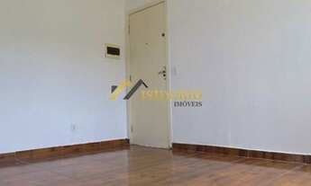 Imagem 2: BELO APARTAMENTO!!! 02 QTOS, GARAG., MUITO BEM LOCALIZADO