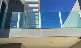 Imagem 2: DESLUMBRANTE CASA DUPLEX COM PISCINA CONDOMINIO