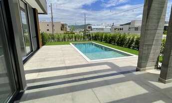 Imagem 6: Casa em Condomínio (Camboriú-SC