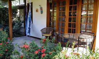 Imagem 3: Aluguel de casa em condomínio em búzios. 2 quartos mais jirau com sofá cama