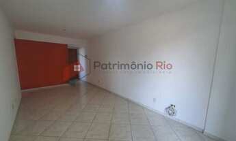 Imagem 2: Vila da Penha - 2 quartos com vaga - Varanda - 75m² - Financia