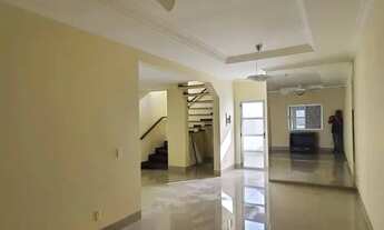 Imagem 3: Sobrado em condomínio no centro a venda com 140m2 de área construída com 03 quartos, sendo