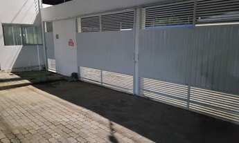 Imagem 2: 900,00 2 quartos 1 semi suíte