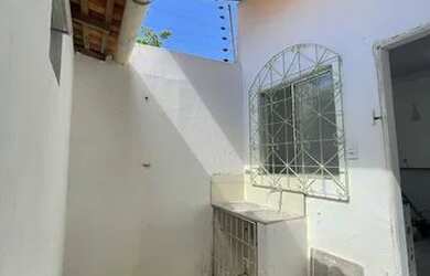 Imagem 3: Casa para venda tem 100 metros quadrados com 3 quartos em Turu - São Luís - MA