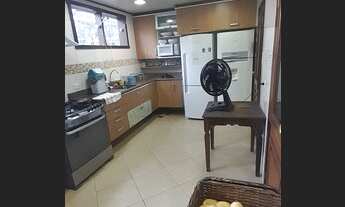 Imagem 2: Alugo excelente casa duplex 3 quartos