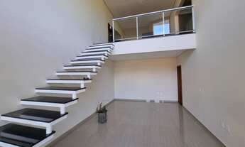 Imagem 2: Lindo sobrado à venda no condomínio Portal Vale do Sol em Porto Feliz