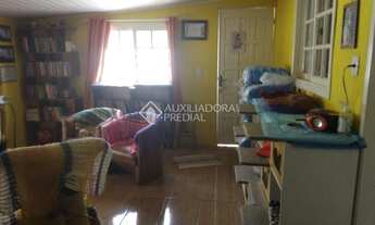 Imagem 2: PORTO ALEGRE - Casa Padrão - Restinga