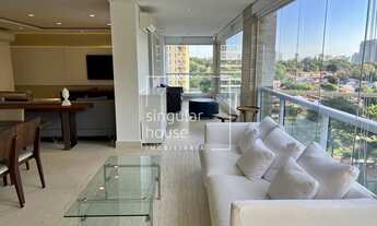 Imagem: 233 m² 3 Suítes escritório