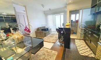 Imagem: Apto alto padrão, com uma área de lazer