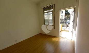 Imagem 4: Apartamento com Varanda, 2 quartos á venda no valor R$245.000,00 - São Cristovão - Rio d