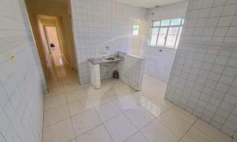 Imagem 4: Casa com 1 dormitório, sala, cozinha, banheiro e área de serviço