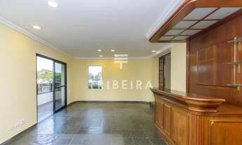 Imagem 3: Imóvel de 220m², com 5 dormitórios (sendo 1 suíte)