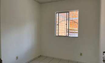 Imagem 4: Casa para venda possui 50 metros quadrados com 2 quartos em Centro - Alagoinhas - Bahia