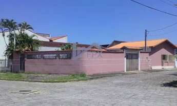 Imagem: Casa em Itanhaém, no Suarão