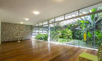 Imagem 15: Casa com projeto assinado por João Batista Vilanova Artigas