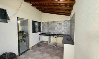 Imagem 2: Alugo Casa com 3 Quartos sendo 1 suíte - Jd. Marieta