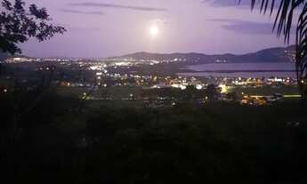 Imagem 4: Oportunidade única em Garopaba. Casa com natureza e vista deslumbrante