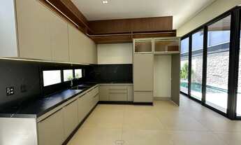 Imagem 4: Térrea para venda tem 182 metros quadrados com 3 quartos em Morada dos Nobres - Cuiabá - M