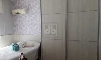 Imagem 15: JBJ600292 - Freguesia - Casa Linear - 4 quartos - 2 suítes - Closet - Varandas - Piscina