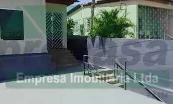 Imagem 2: Casa de rua : / Residencial / Aleixo