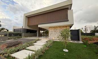 Imagem 4: Casa Alto Padrão com 4 Suítes e Escritório no Alphaville 2 em Palmas