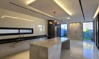 Imagem 5: MARAVILHOSO SOBRADO EXCLUSIVO DE ALTO LUXO com 05 SUÍTES PLENAS no Moinhos dos Ventos