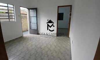 Imagem 4: Casa com 2 quartos disponível para locação no Parque 3 Marias