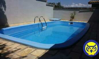 Imagem 5: Casa com 4 quartos (1 suíte), para venda com piscina e vista para beira mar