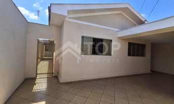 Imagem 7: Excelente casa de 3 dormitórios, em excelente localização no bairro Jardim Beatriz, próxim