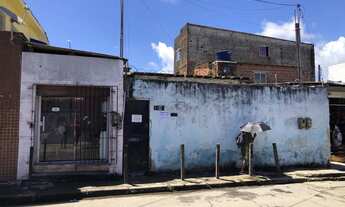 Imagem 3: Casa com 3 unidades conjugadas, sendo uma um pequeno ponto comercial