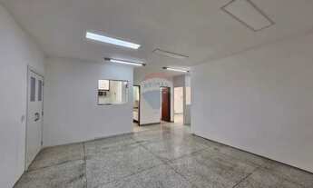 Imagem 2: Sala Comercial e 2 banheiros para Alugar, 250 m² por R$ 8.300,00 /Mês - Vinhedo
