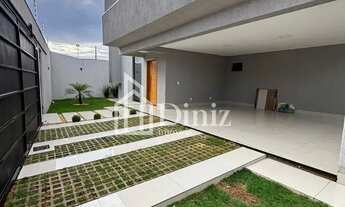 Imagem 2: Linda casa no Residencial Campos do Jordão com 3 suítes plenas, sendo uma com closet em A