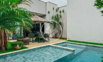 Imagem: Casa Térrea 4 Suítes no Condomínio Jardins