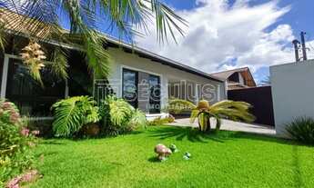 Imagem: Belíssima casa semimobiliada à venda no