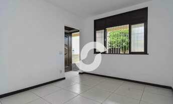 Imagem 6: Casa com 5 dormitórios à venda, 340 m² por R$ 885.000,00 - Itaipu - Niterói/RJ